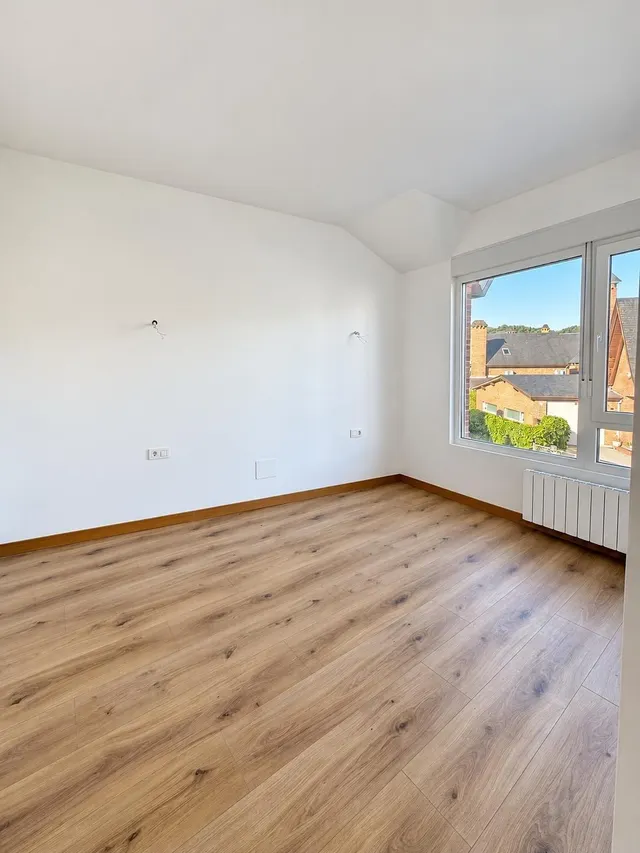 CHALET A ESTRENAR EN MORTERA : LUZ, DISEÑO Y CALIDAD — 15