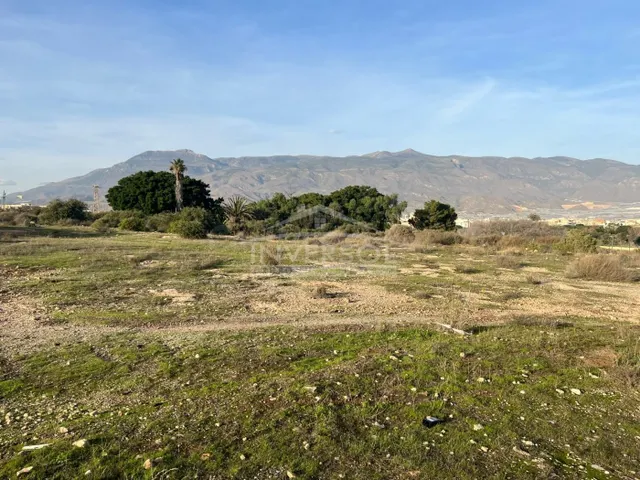 TERRENO URBANIZABLE EN EL EJIDO - foto 2