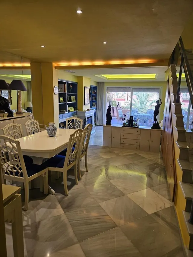 Casa 3 habitaciones 164m² en venta - Nueva Andalucía — 13