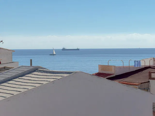 La Veleta! Impresionante Ático con excelente distribución de espacios + Gran terraza y Solarium privado con espectaculares vistas al mar — 31