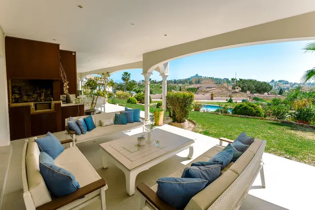 Chalet 4 habitaciones 667m² en venta - Costa del Sol — 14
