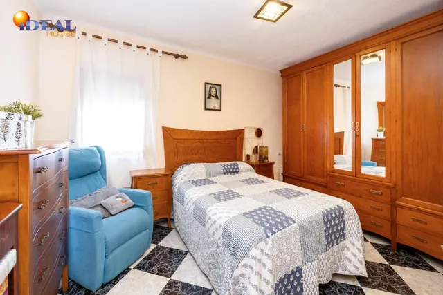 ESTUPENDO PISO EN ZONA VERGELES-ZAIDIN. — 12