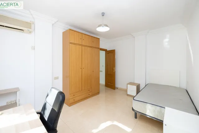Piso 4 habitaciones 100m² en venta - Gran capitan — 28