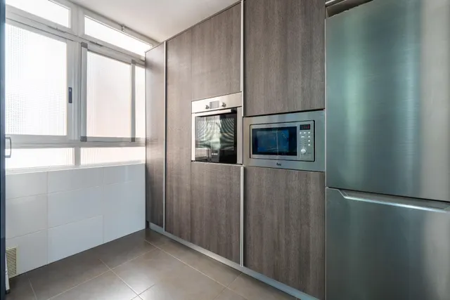 Amplia vivienda centrica en una de las mejores zonas de Almeria — 13