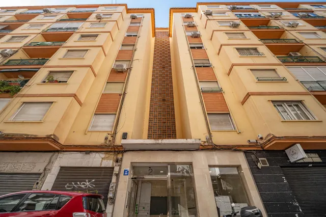 PISO IDEAL INVERSORES. ZONA CAMINO DE RONDA Y FACULTAD DE CIENCIAS — 7