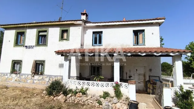 FINA RUSTICA A LA VENTA - BOCAIRENT - foto 3