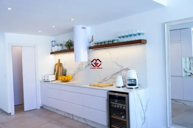 Villa de lujo de 220 m2 con piscina climatizada y jacuzzi en - foto 3