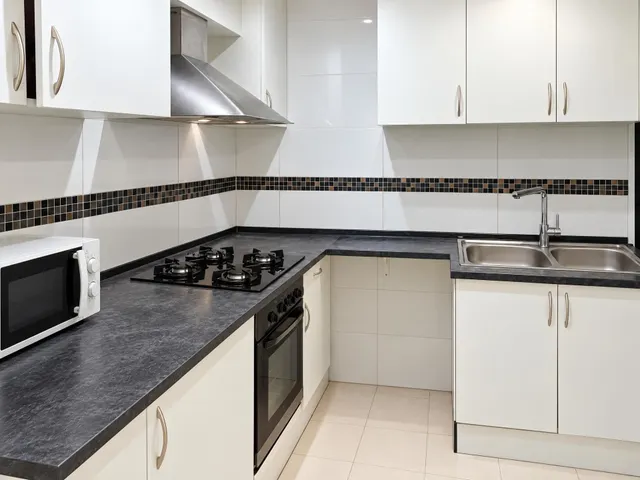 Exclusiva planta baja reformada con terraza privada en castellon!! — 17