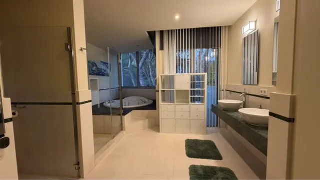 Villa 5 habitaciones en venta - Las Lomas de Río Verde — 32
