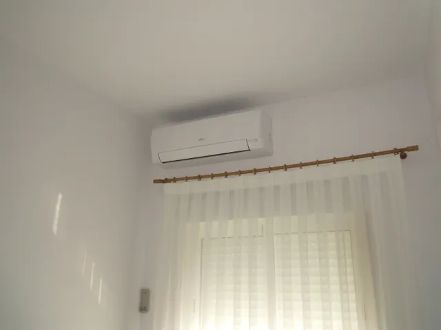 SE VENDE PISO EN SEGUNDA LINEA DEL MAR. EN MIRAMAR. — 24