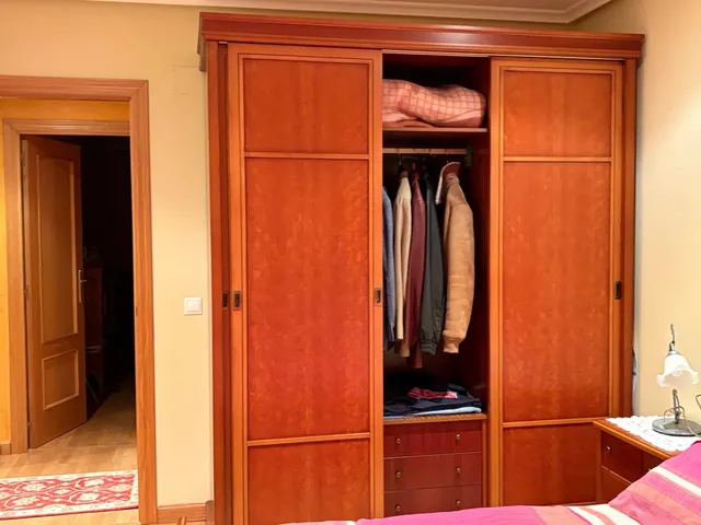 SE PISO SEMINUEVO, 94 M2, AMUEBLADO, COCINA, SALÓN, 3 HAB., 2 BAÑOS, ASCENSOR, TRASTERO, P.G. PARA ENTRAR A VIVIR. — 11