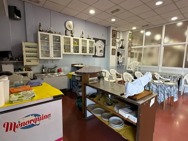 Amplio Local Comercial en Perfecto Estado de Conservación 🏢✨ - foto 3