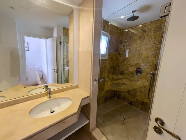 Chalet 4 habitaciones 334m² en venta - Centro — 18