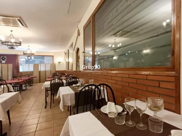 Venta  de restaurante en La Bordeta — 23