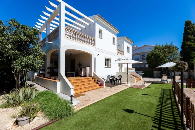 ESPECTACULAR CASA EN BAHÍA GRAN  PISCINA Y ENERGÍA SOLAR — 6