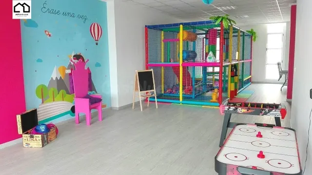 APIHOUSE VENDE ESPECTACULAR LOCAL COMERCIAL. PRECIO: 192.000 - foto 3