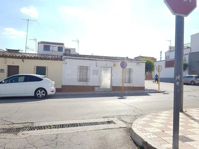 Venta de Casa en La Carolina, Jaén. — 2
