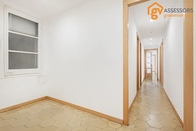 EXCLUSIVO PISO DE 133M2 CON 5 habitaciones — 20