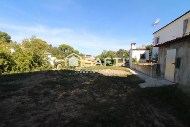 Bonita casa con 2 viviendas ! — 28