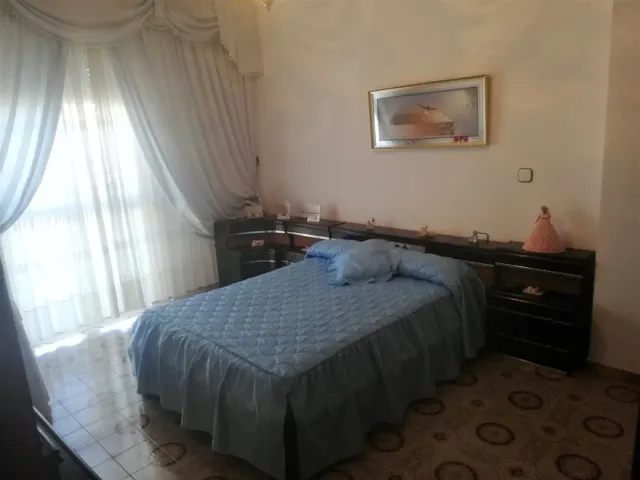 GRAN CASA EN BRENES — 8