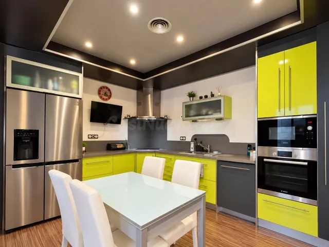 ESPECTACULAR CASA UNIFAMILIAR CON PISCINA PRIVADA, DOMÓTICA  - foto 4