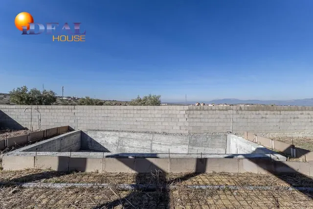 Parcela exclusiva con estructura de Chalet independiente y piscina en Urb. El Montecillo, Las Gabias — 25