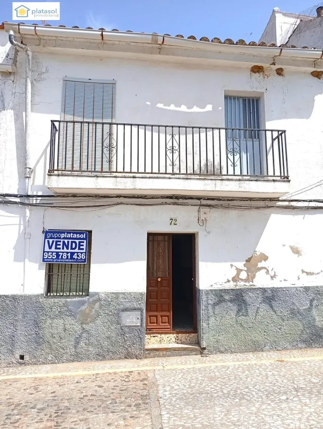 casa centrica de pueblo en Zufre