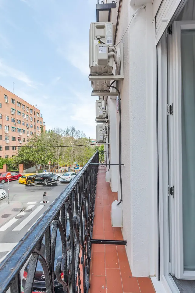 AVC INMOBILIARIO ALQUILA PISO
