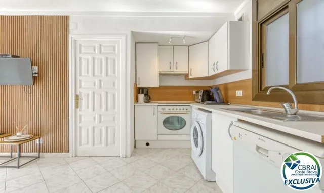 Apartamento 1 habitación 42m² en venta - Puig Rom — 14