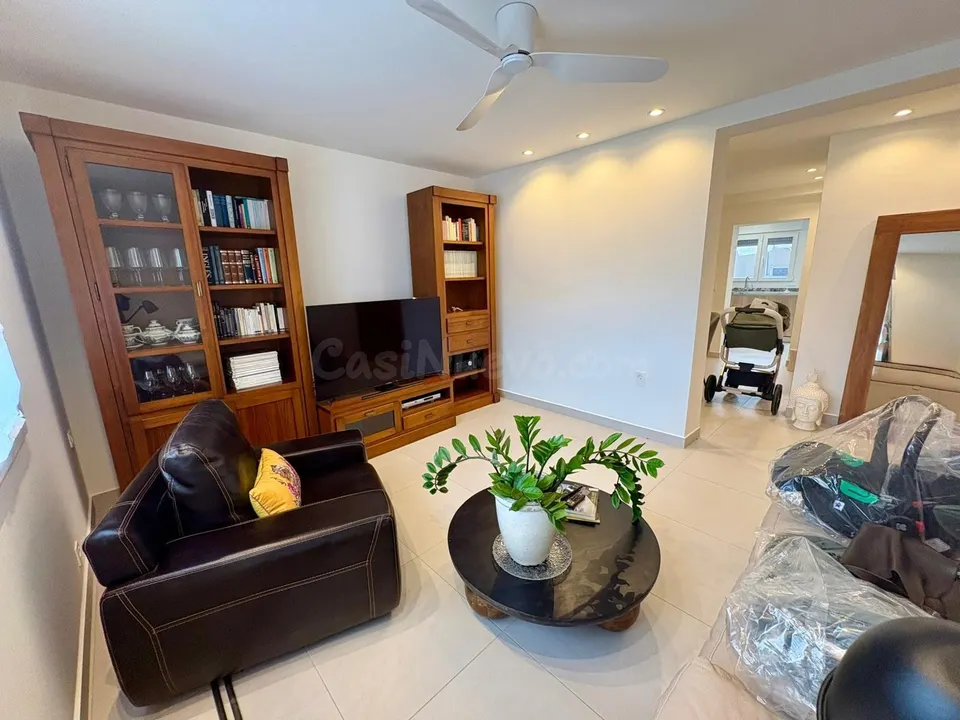 CASA REFORMADA DE 2 PLANTAS EN PUERTO LUMBRERAS