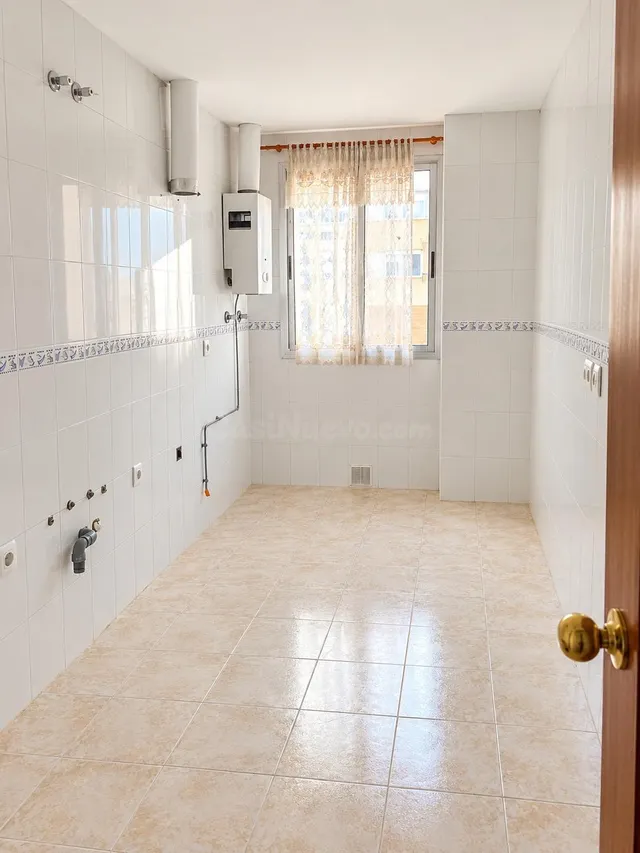 Piso 3 habitaciones 127m² en venta - Camposoto - foto 2