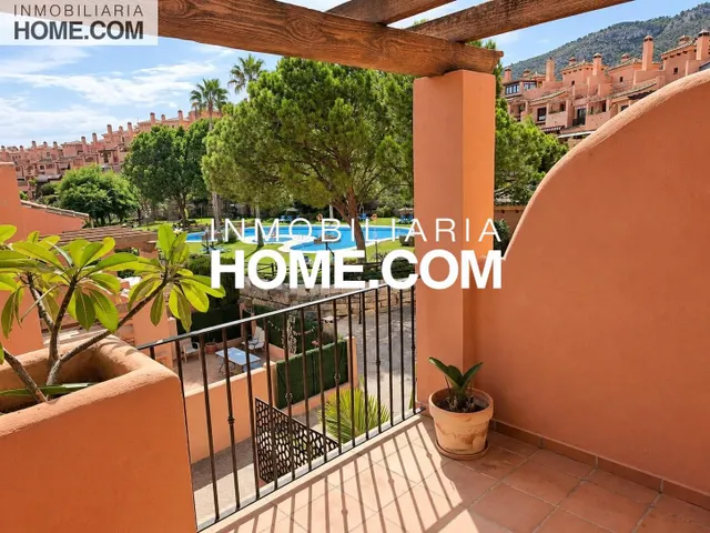Espectacular adosado de 332 m2 con 5 dormitorios y gran Apartamento!! — 36