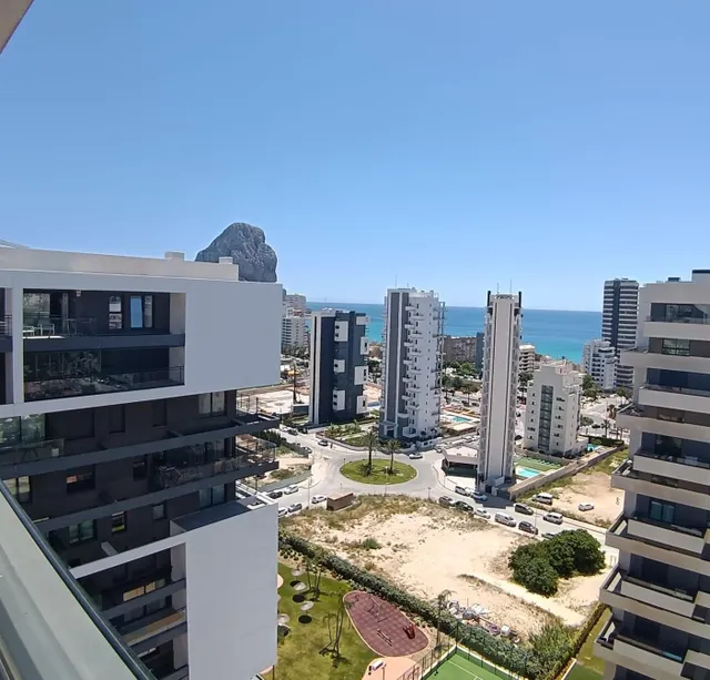 Ático Exclusivo con Vistas a la Playa y Salinas de Calpe — 28