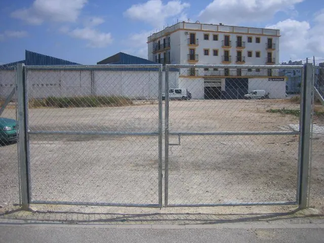 SUELO USO INDUSTRIAL - foto 2