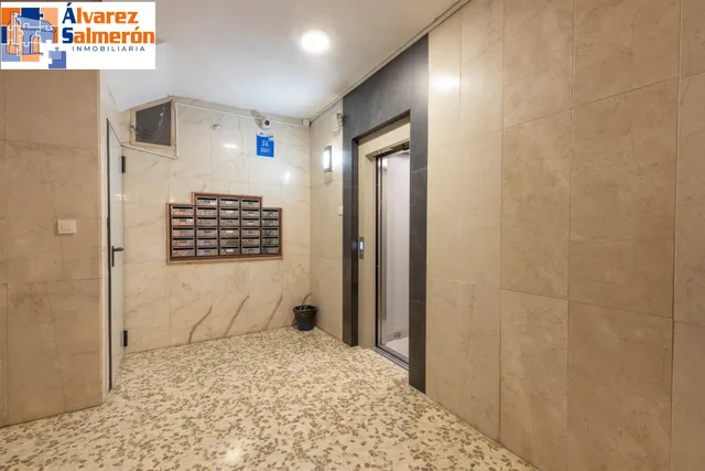 Piso de 3 dormitorios en calle milán, zaidín | muy luminoso y con gran potencial — 26