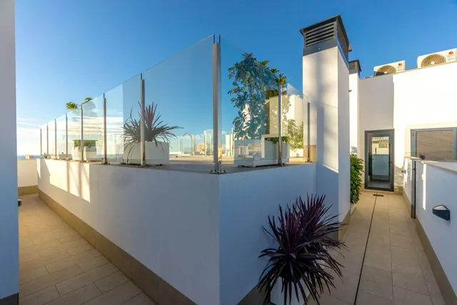 Apartamento céntrico construido en 2024 (aprox. 71 m2 - 3.ª planta) con piscina en la azotea, a solo 250 m de Piscinas Naturales/Playa del Cura, ¡y con licencia turística! — 7
