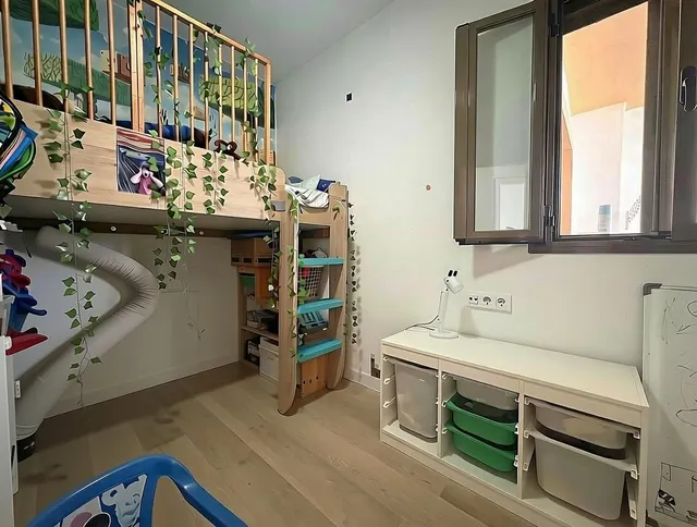 Piso de 3 dormitorios y 2 baños con terraza, piscina y garaje cerrado en La Ermita, Algeciras — 19