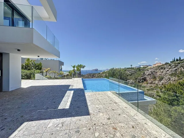 Villa de Lujo - foto 2