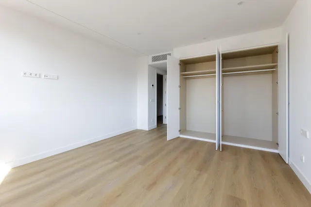 Vivienda a estrenar con diseño moderno y parking opcional en Bons Aires — 26