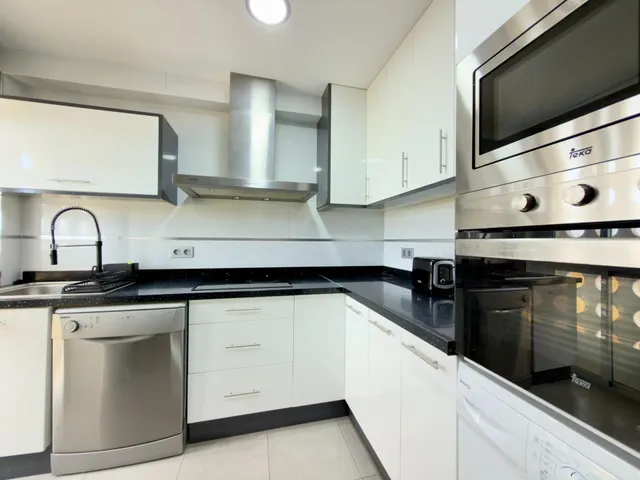 Apartamento 2 habitaciones 89m² en venta - Urbanizaciones — 23
