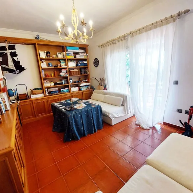 Chalet 8 habitaciones 625m² en venta - Centro — 24