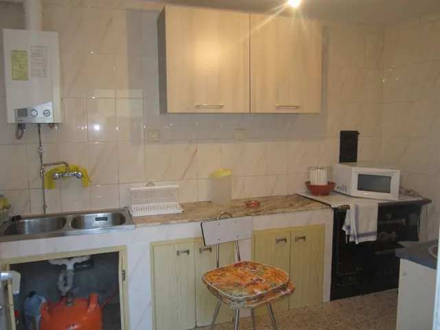 SE VENDE CASA DE VERANO EN EL CENTRO DE VALENCIA DE DON JUAN - foto 4