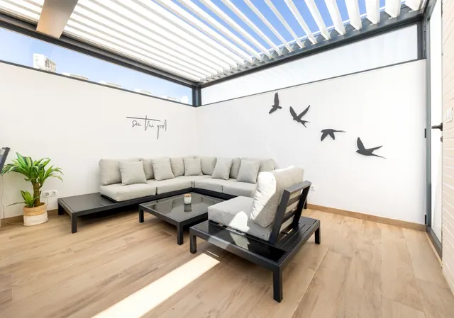 ÁTICO CON PERGOLA BIOCLIMATICA JUNTO AL METRO - foto 4