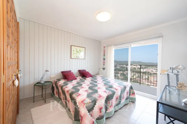 Ático con magnificas vistas al mar y la montaña en Calonge — 23