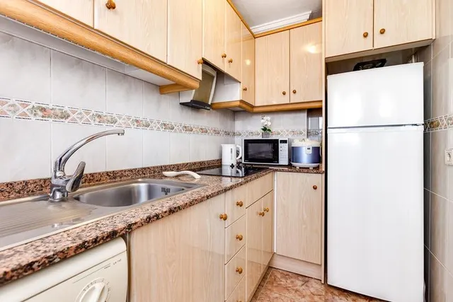 Apartamento en el centro de Torrevieja cerca de la playa Playa del Cura — 11