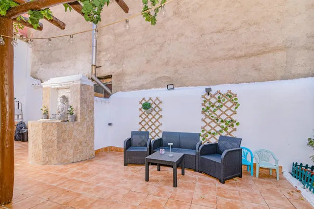 UNA CASA CON ENCANTO, ALMA Y MUCHO QUE CONTAR EN EL CORAZÓN DE ATARFE — 37