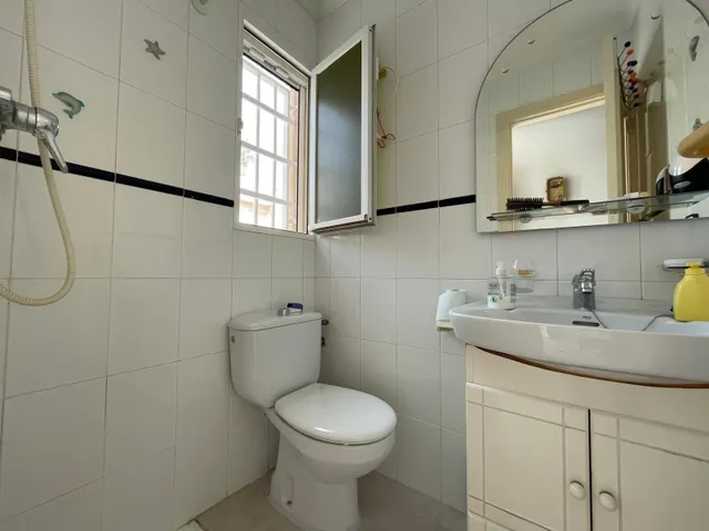 CHALET EN PRIMERA LÍNEA — 10
