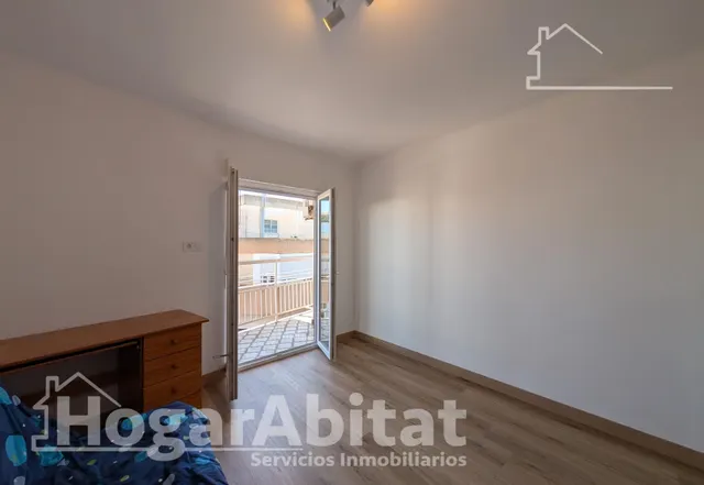 ¡REFORMADO! LUMINOSO Y EXTERIOR CON BALCÓN EN ALICANTE — 27