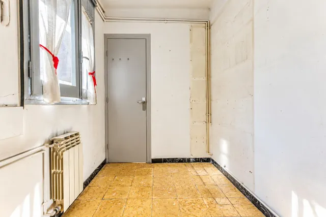 Pis en venta a zona Passeig Verdabuer — 26