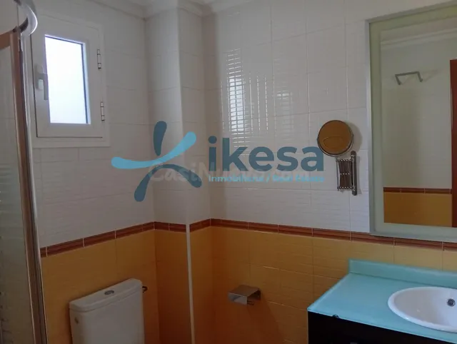 Se vende chalet en la localidad de Almería - foto 2